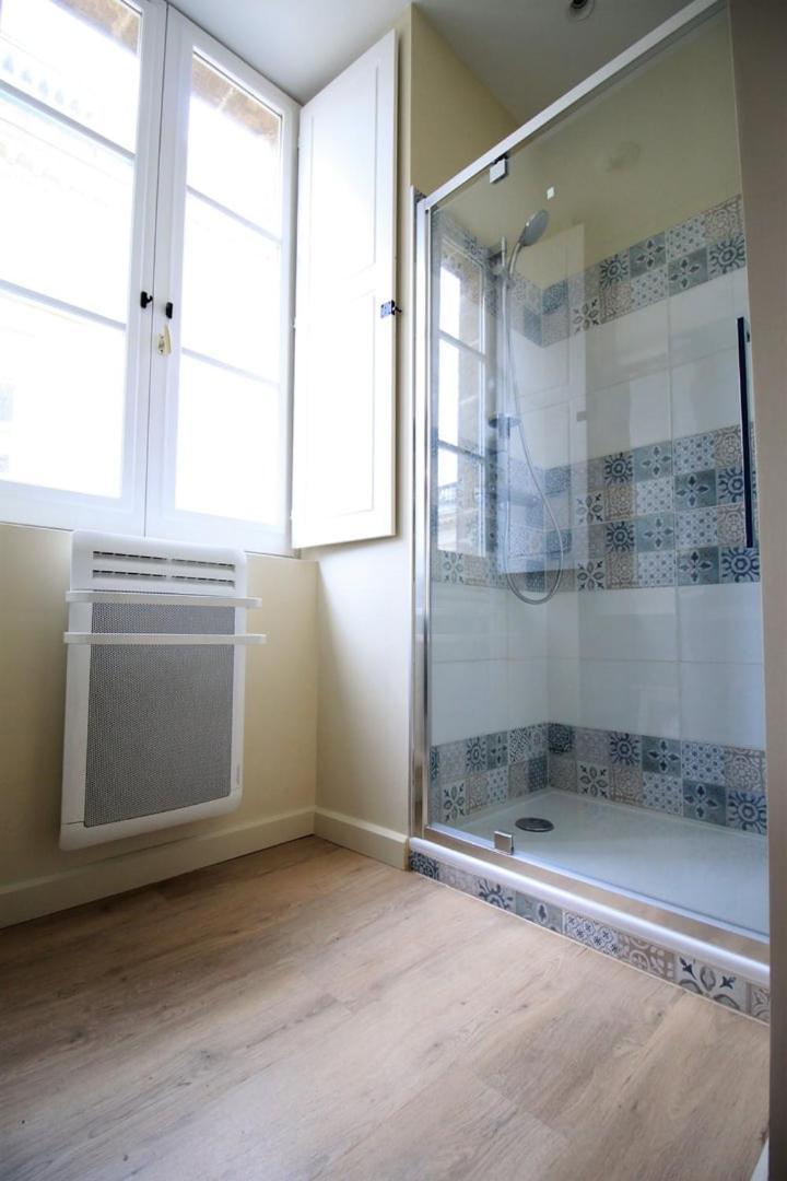 דירות בורדו Guestready - Charming Apt In Place De La Comedie מראה חיצוני תמונה