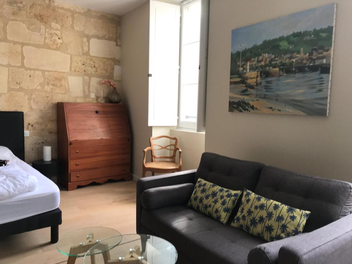 דירות בורדו Guestready - Charming Apt In Place De La Comedie מראה חיצוני תמונה