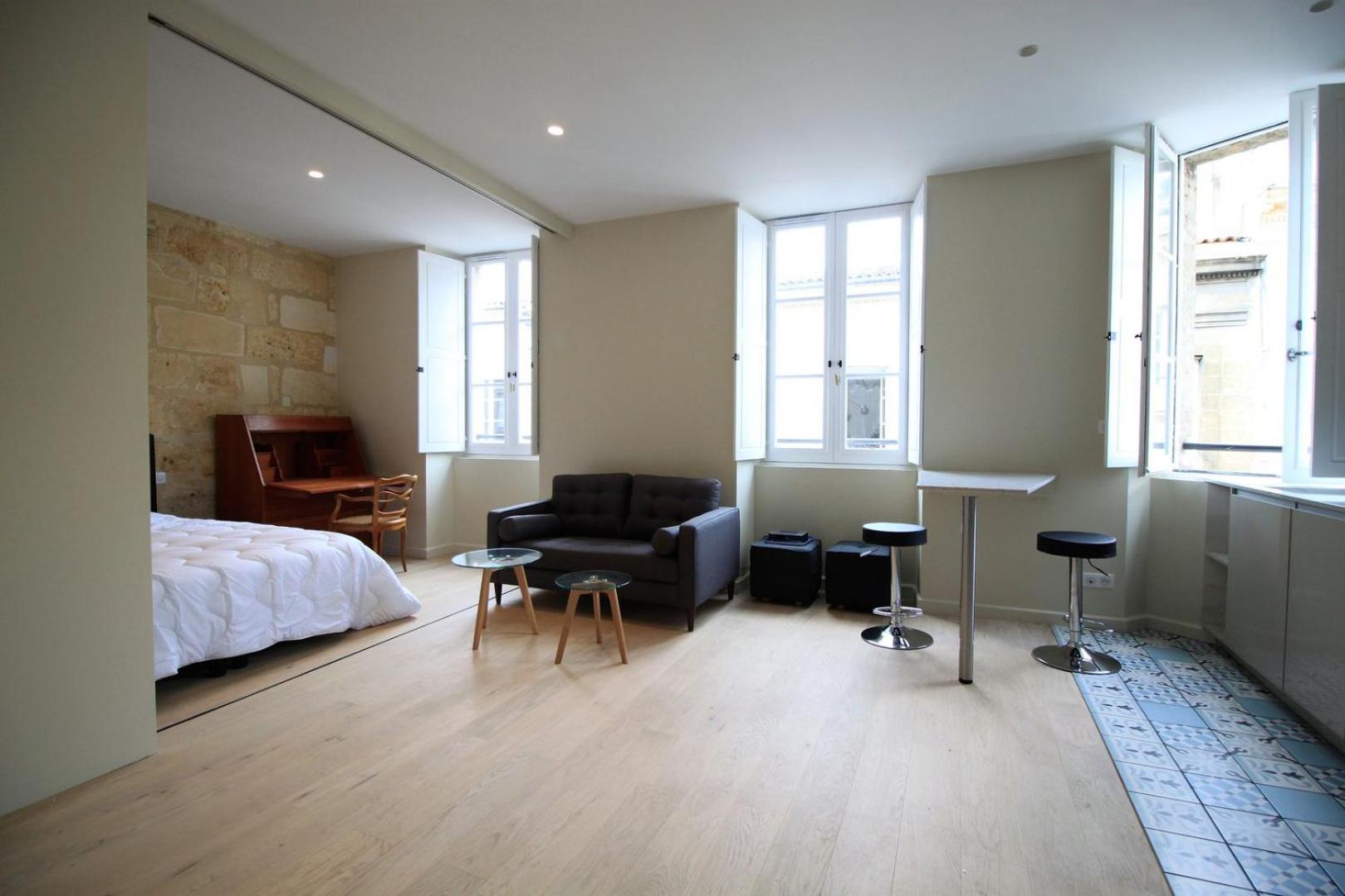 דירות בורדו Guestready - Charming Apt In Place De La Comedie מראה חיצוני תמונה